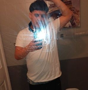 Meet your Posher, Raymond